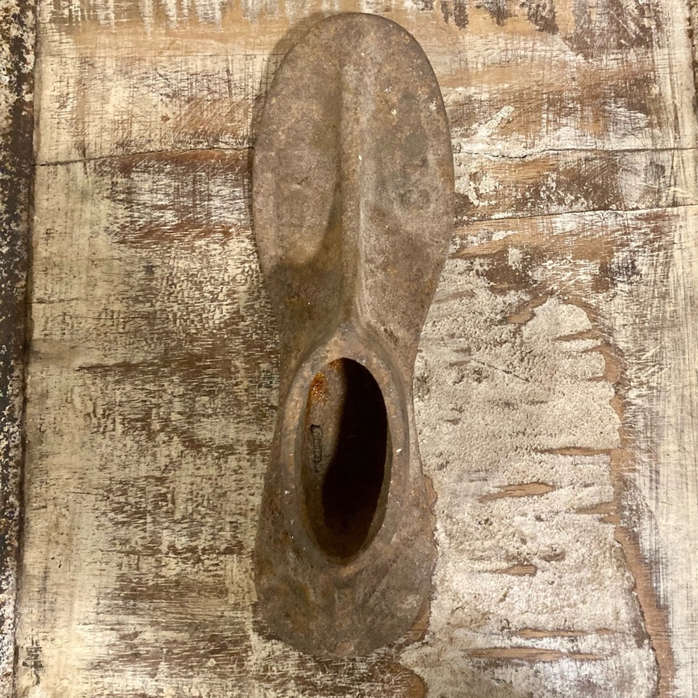 Vintage Cast Iron Cobblers Shoe Last Metal Shoe Form Child Size Paperweight - Picture 6 of 12